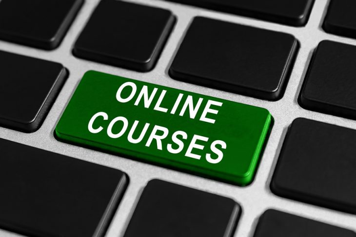 Comparing The Top Online CA Real Estate Courses - Reviews & Discounts